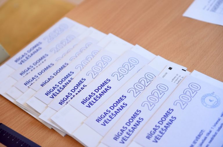 РСЛ не будет оспаривать итоги выборов, но попросит учесть непроштампованные конверты