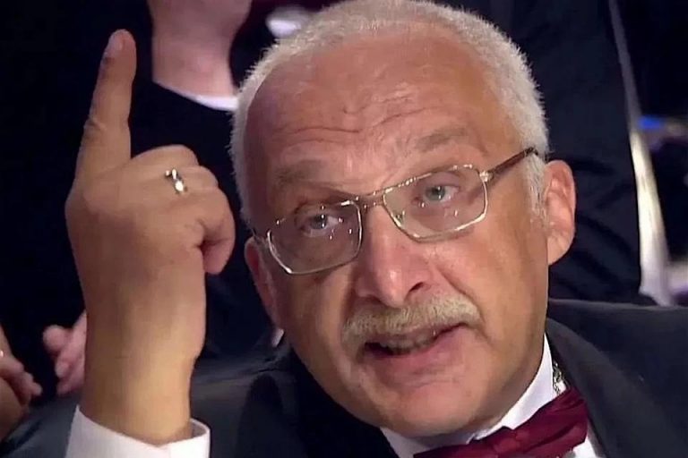 И ты, Друзь?: магистра Что? Где? Когда? обвиняют в домогательствах
