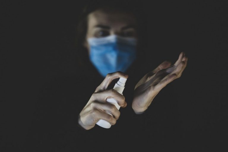 В Латвии за сутки выявлено 18 новых случаев COVID-19