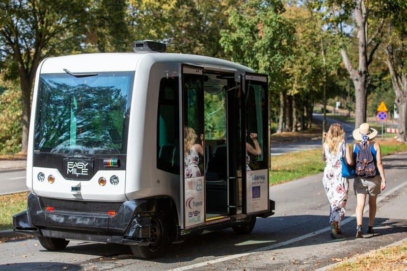 Как тебе такое, Илон Маск: в Латвии будут тестировать беспилотный автобус