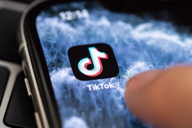 Cert.lv: о безопасности надо помнить не только в TikTok или Facebook, а в интернете в целом