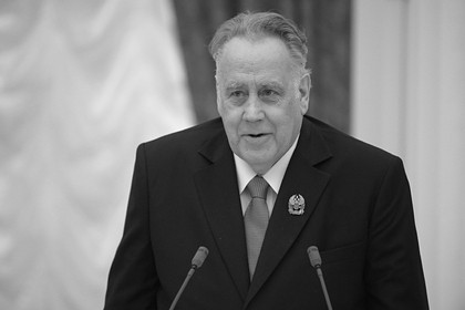 Умер детский писатель Владислав Крапивин