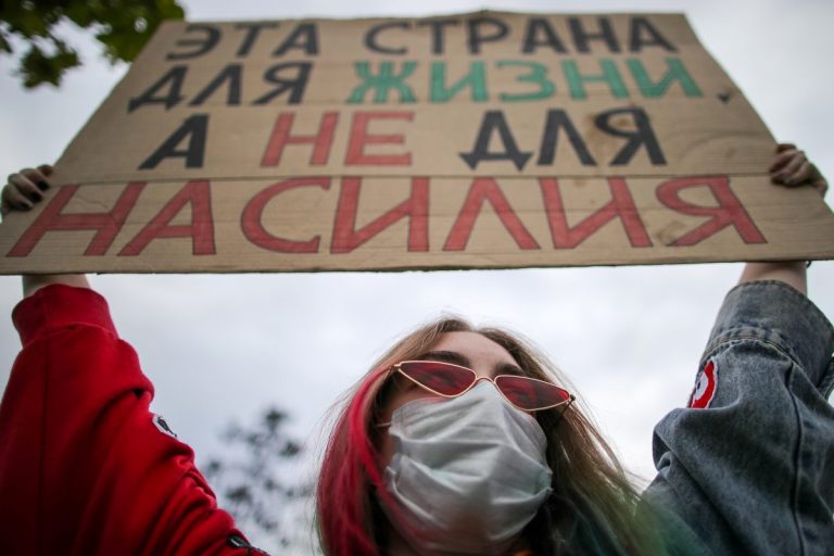 ООН сообщила о 450 случаях пыток после задержаний в Беларуси