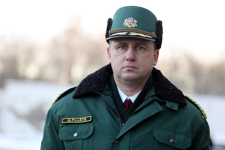 С начальника Госпогранохраны Пуятса сняли статус подозреваемого. Он может вернуться к работе