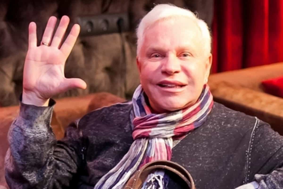 Моисеев сейчас 2021. Сколько лет было борису. Сколько лет было борису. Клюев актер. Сколько лет было борису.