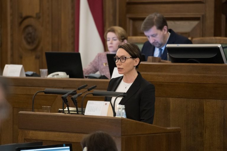 «Должны ответить за коррупцию»: Швецова прокомментировала свое исключение из партии «Согласие»