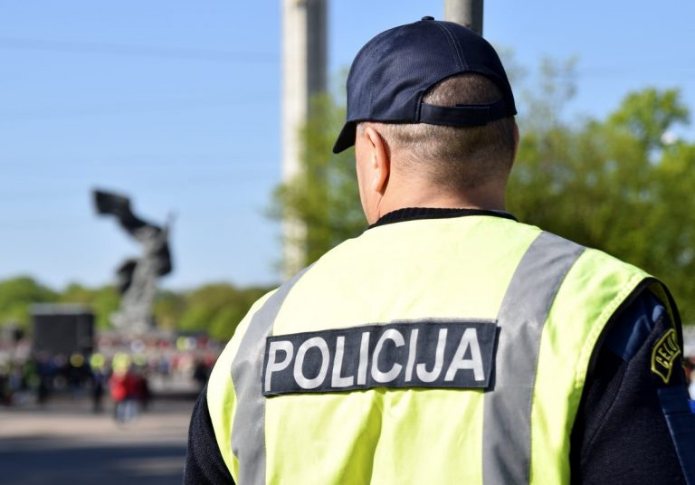 За два последних года самоубийства совершили три работника Госполиции