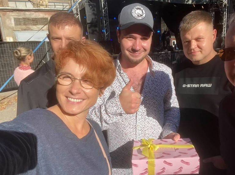 «Продолжим твой путь!»: близкие убитого адвоката Ребенка опубликовали последнее совместное фото