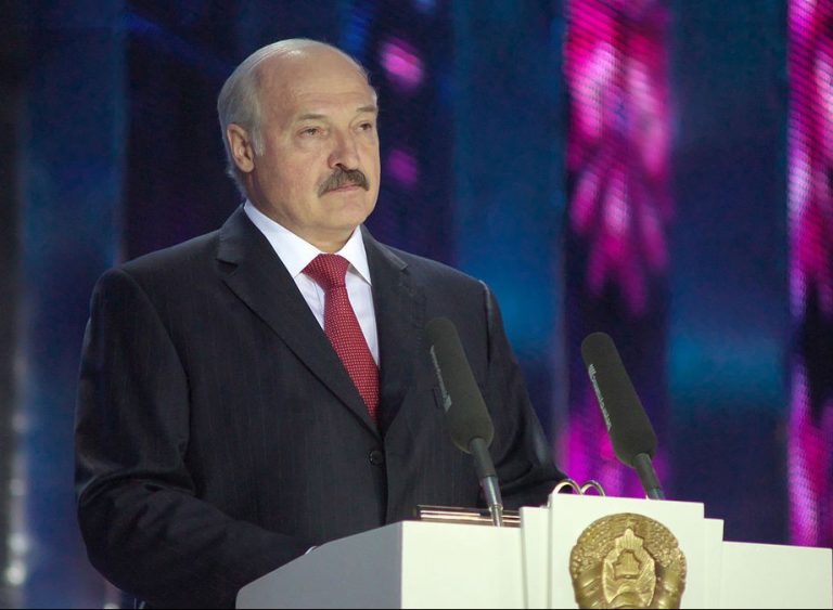 МИД Литвы назвал инаугурацию Лукашенко фарсом