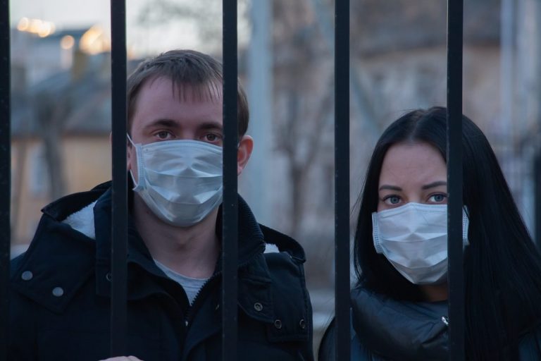 COVID в странах Балтии: в Литве две смерти и 73 больных, в Эстонии — 57