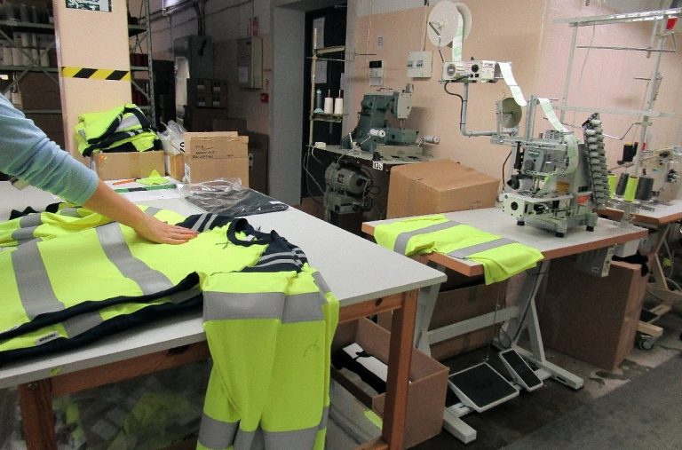Вспышка COVID-19 констатирована на предприятии Kuldigas tekstils