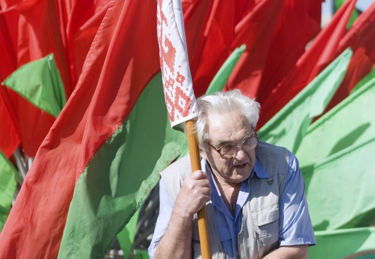 «Роковая ошибка оппозиции»: белорусский политолог о статусе русского языка в стране