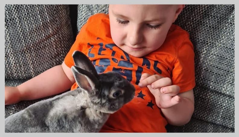 4-летнему малышу из Даугавпилса нужна помощь на лечение
