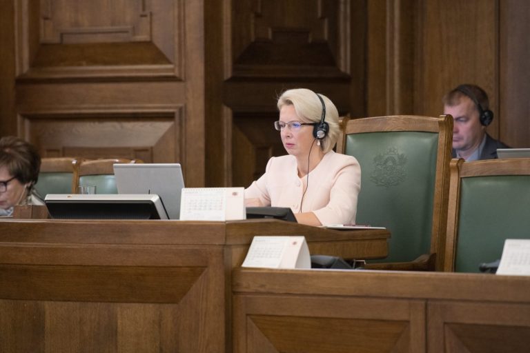 Сейм соберется очно впервые с весны