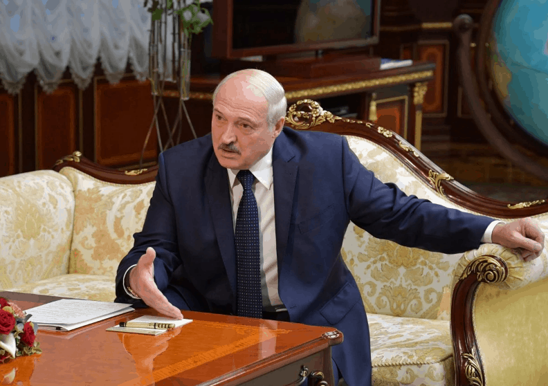 «Западу нужна Беларусь без Лукашенко»: немецкий политолог объяснил санкции стран Балтии