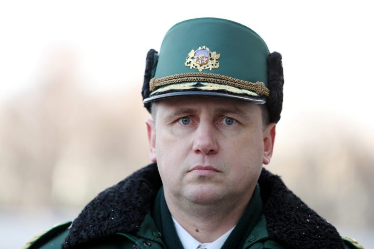 Задержание и обыски: главе погранохраны Латвии запретили исполнять обязанности