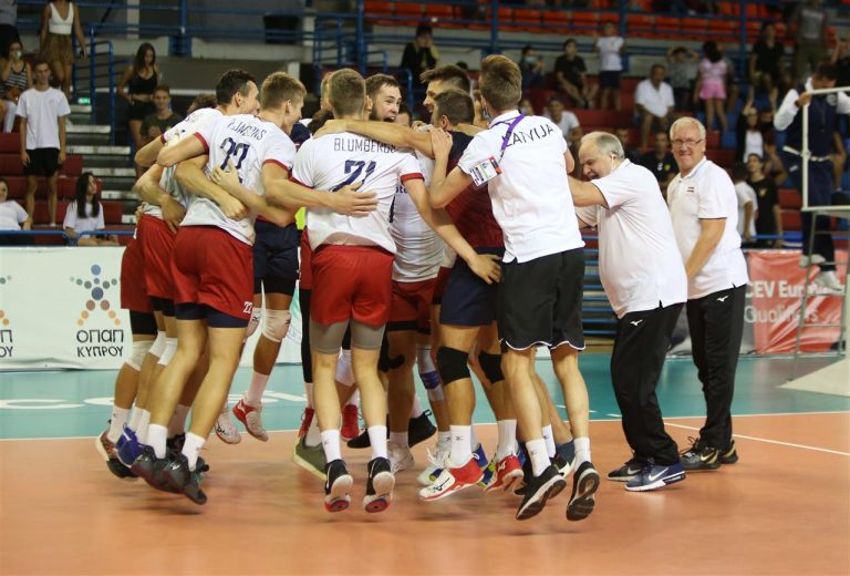 Латвийские воллейболисты впервые за 26 лет вышли на чемпионат Европы
