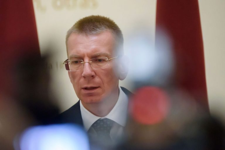 Ринкевич призвал белорусские власти немедленно освободить лидера оппозиции Колесникову