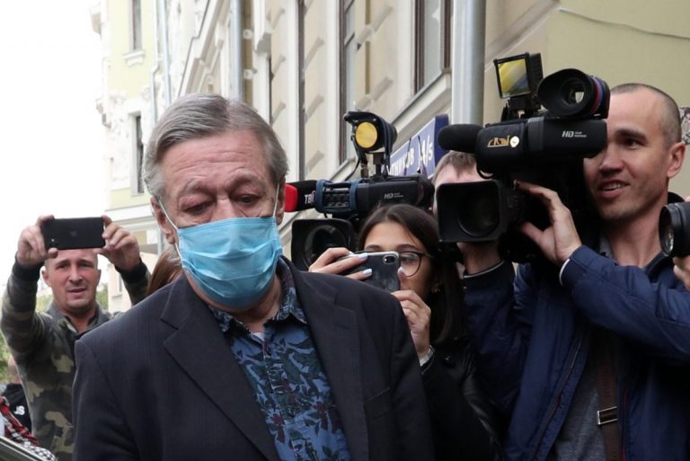 «Бухали. Да. Были года. Но я нажал на тормоза». Шнуров посвятил стихи Ефремову