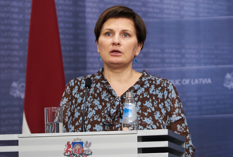 Винькеле: перевод школ на «удаленку» нужно оттягивать до последнего