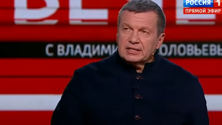 Политолог: Россия информационно «воюет» со странами Балтии, потому что не может напасть