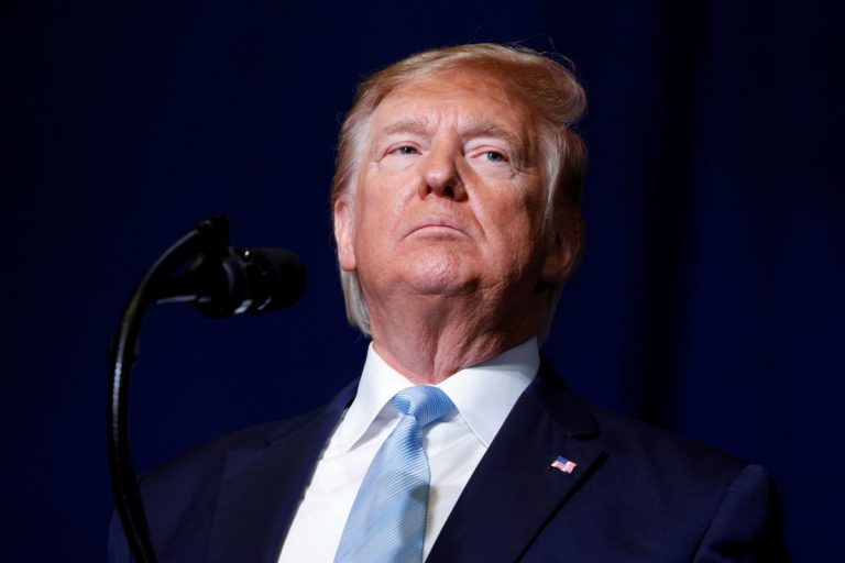 Дональд Трамп заявил, что популярнее его в мире только Иисус Христос