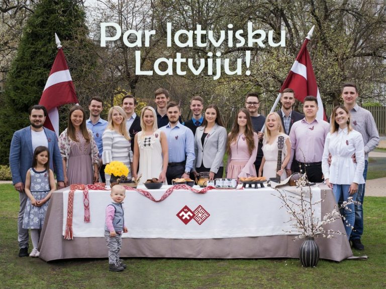 Что будет с нашей страной? Нацобъединение объявило конкурс сочинений «Латышская Латвия 2040»