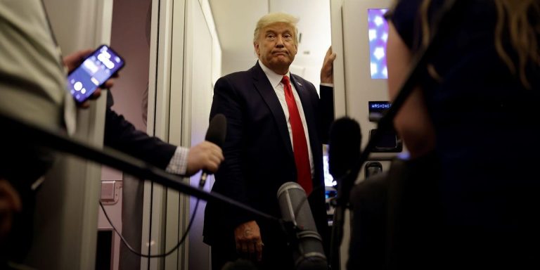 New York Times: у Дональда Трампа нашли счет в китайском банке