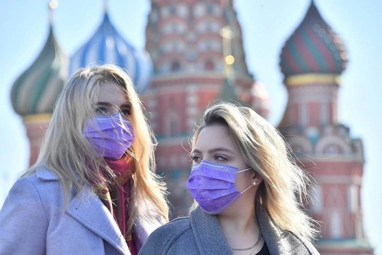 Москва готовится к ужесточению карантинных мер