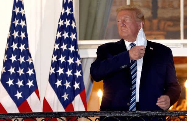 ВИДЕО: у Трампа заметили проблемы с дыханием после выписки из госпиталя