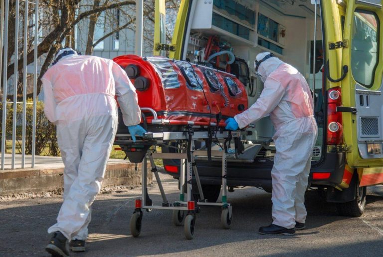 В Латвии крупнейшее число госпитализированных COVID-больных за сутки