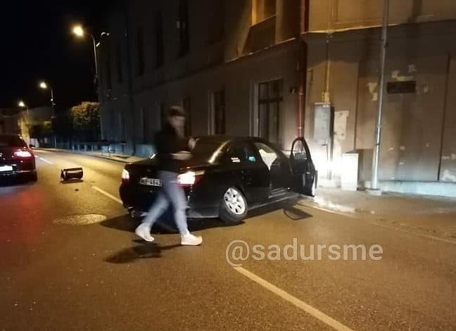 ФОТО: несовершеннолетний водитель BMW не справился с управлением и врезался в стену