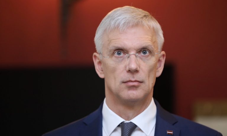 Кариньш призвал организаторов отменить марафон в Риге. У Винькеле другое мнение