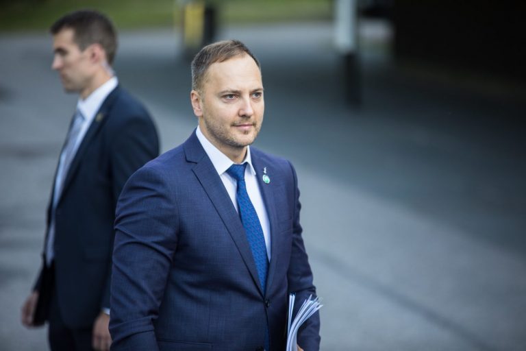 «Удобно и спокойно». Гиргенс рассказал, почему Латвия — идеальная страна для бизнеса