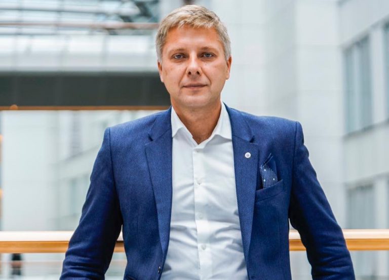 Ушаков стал членом межгруппы Европарламента по правам ЛГБТ
