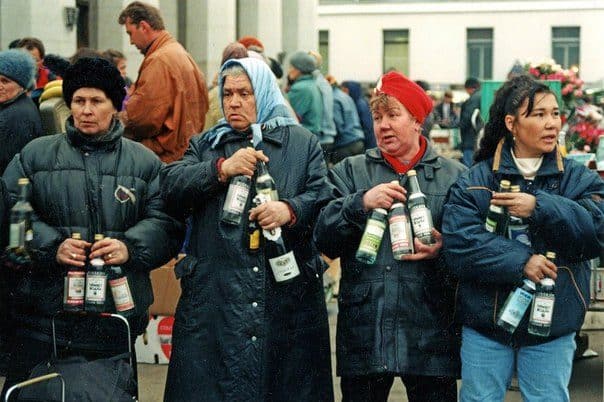 Вся многогранность 90-х в 20-ти фотографиях