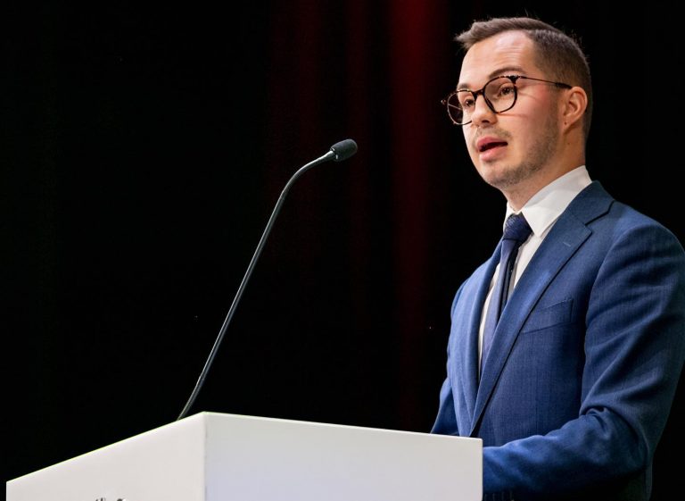 Член правления «Для развития Латвии»: отношения между партиями в «Для развития/За!» заморожены