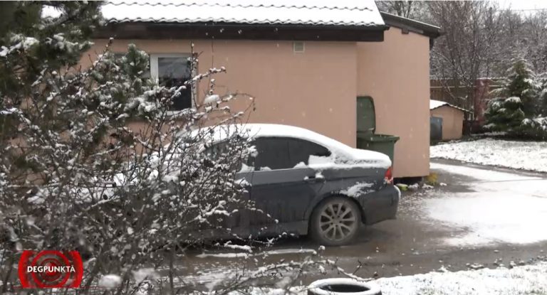 ВИДЕО: в Олайне экс-супруг отомстил жене, зарубив топором ее нового друга