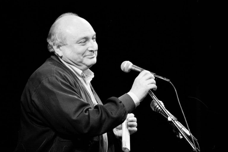 Умер писатель-сатирик Михаил Жванецкий