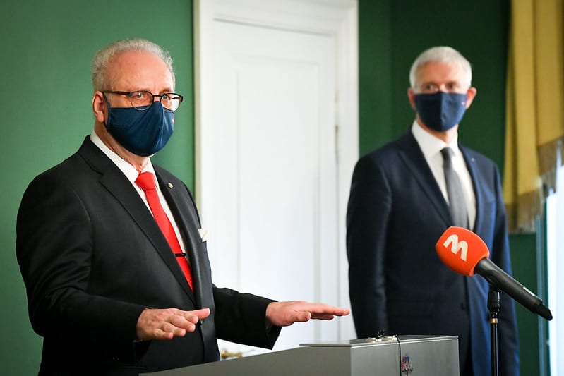 «Левитс - латвийский Трамп, а премьер никакой»: Юрканс сравнил лидеров страны с шутами