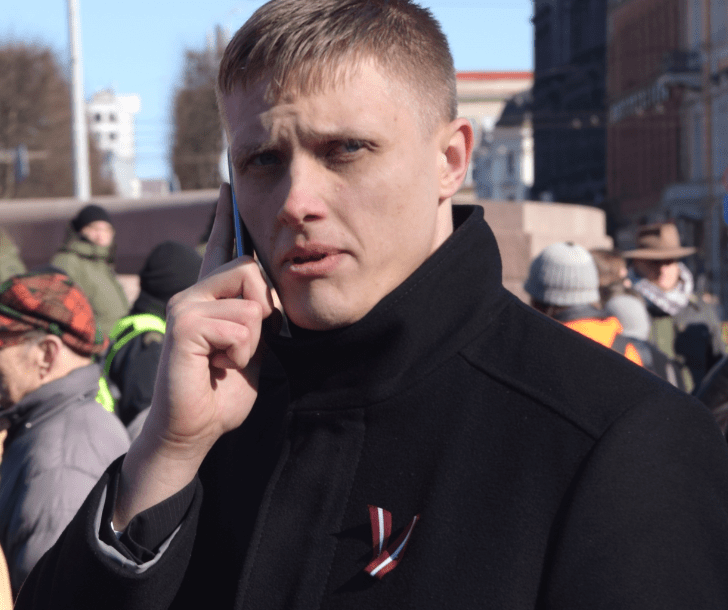 Домбрава: открытые детсады и школы - ковид-бомба с часовым механизмом