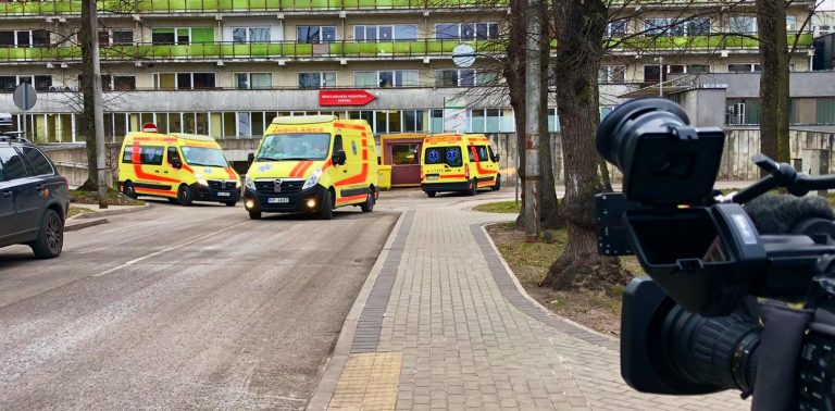 В Латвии за сутки выявлено 660 случаев COVID, умерли 5 человек