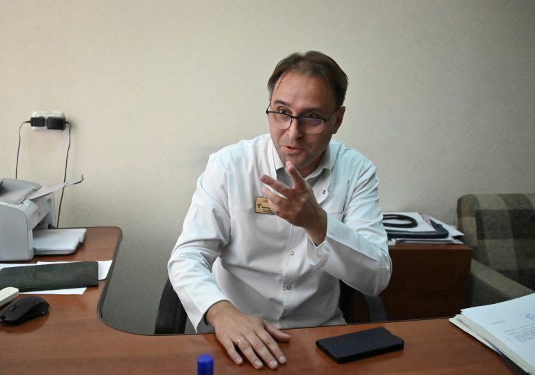 «Это все вымысел»: главный токсиколог Омска о «втором отравлении» Навального