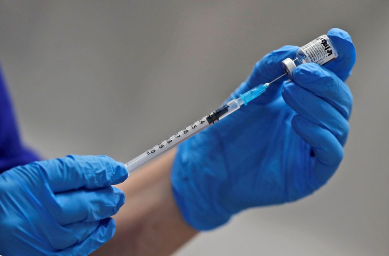 Винькеле: готова быть в первых рядах вакцинируемых от COVID-19