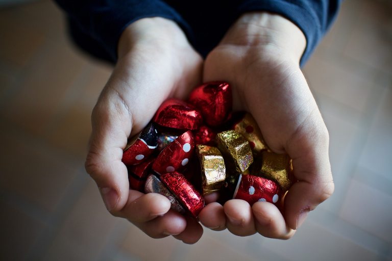 Житель Словакии может получить 10 лет тюрьмы из-за двух шоколадных конфет