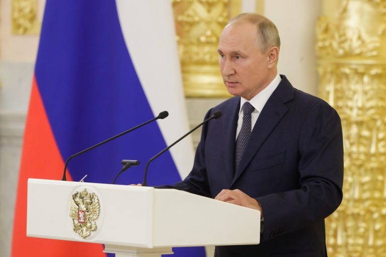 Сегодня Владимир Путин проведет пресс-конференцию