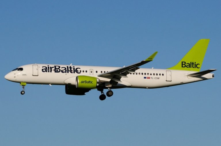 Репатриационный рейс из Великобритании 28 декабря выполнит airBaltic