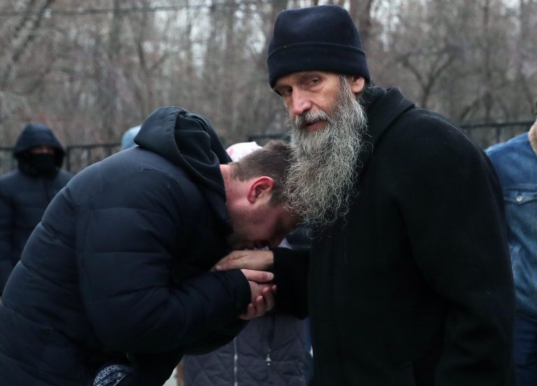 В России задержали захватившего женский монастырь схиигумена Сергия