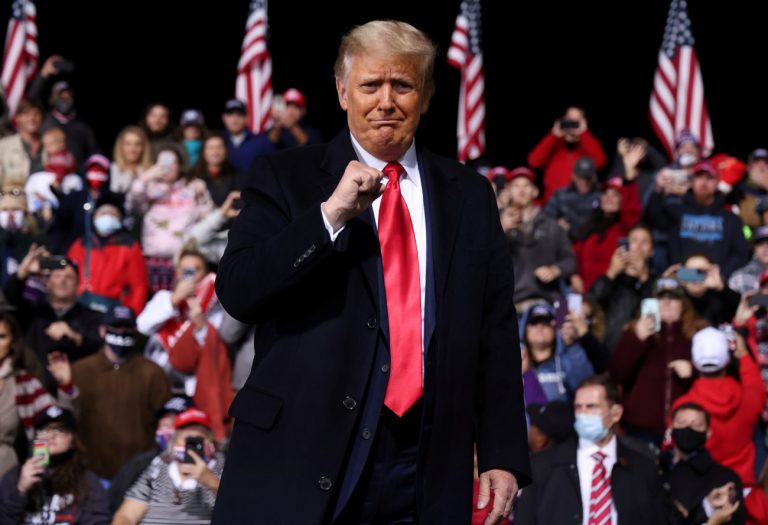 Трамп все еще не признает поражение на выборах и не собирается ждать 2024 года