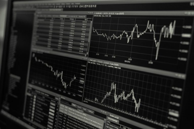 Экономист объяснил, почему во время коронакризиса нет инфляции